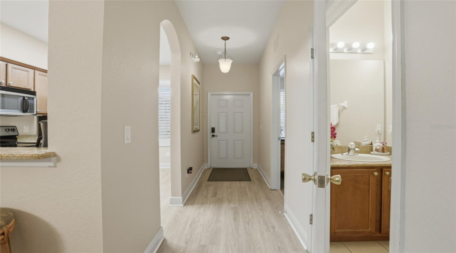 DAVENPORT, Florida 33897, 4 Bedrooms Bedrooms, ,3 BathroomsBathrooms,Residential,For Sale,CALABRIA,0,MFRO6392056