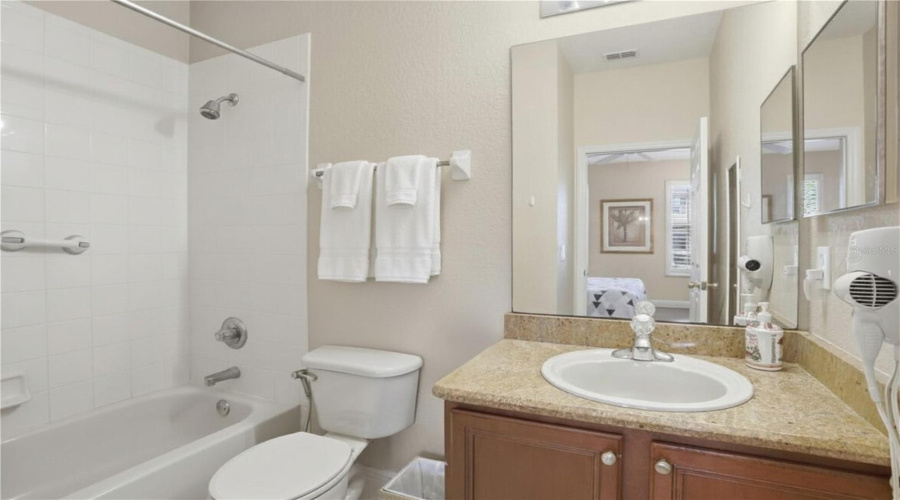 DAVENPORT, Florida 33897, 4 Bedrooms Bedrooms, ,3 BathroomsBathrooms,Residential,For Sale,CALABRIA,0,MFRO6392056