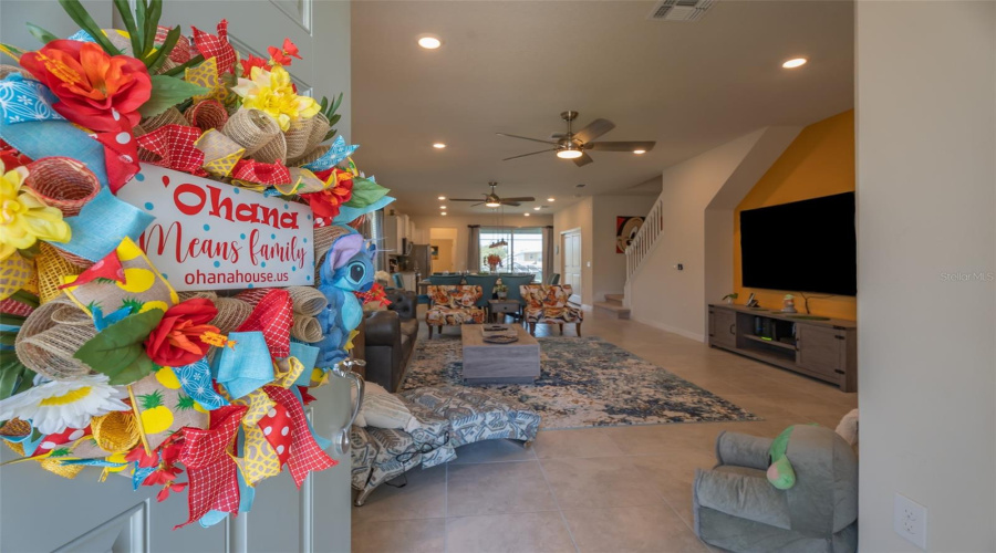 DAVENPORT, Florida 33897, 5 Bedrooms Bedrooms, ,5 BathroomsBathrooms,Residential,For Sale,LANA,0,MFRO6392126