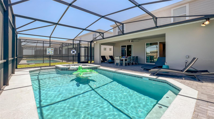 DAVENPORT, Florida 33897, 5 Bedrooms Bedrooms, ,5 BathroomsBathrooms,Residential,For Sale,LANA,0,MFRO6392126