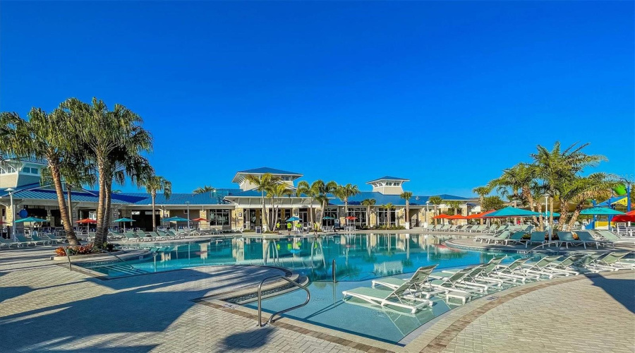 DAVENPORT, Florida 33897, 5 Bedrooms Bedrooms, ,5 BathroomsBathrooms,Residential,For Sale,LANA,0,MFRO6392126