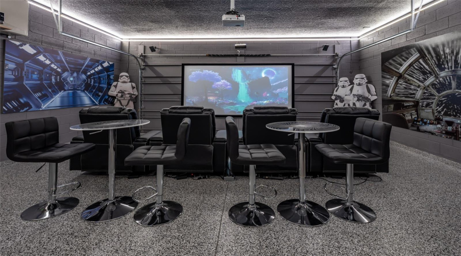 DAVENPORT, Florida 33897, 5 Bedrooms Bedrooms, ,5 BathroomsBathrooms,Residential,For Sale,LANA,0,MFRO6392126