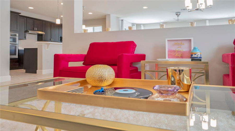 ORLANDO, Florida 32836, 3 Bedrooms Bedrooms, ,2 BathroomsBathrooms,Residential,For Sale,CHATEAUBRIAND,0,MFRO6390509