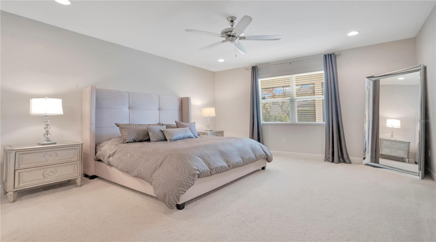 ORLANDO, Florida 32836, 3 Bedrooms Bedrooms, ,2 BathroomsBathrooms,Residential,For Sale,CHATEAUBRIAND,0,MFRO6390509