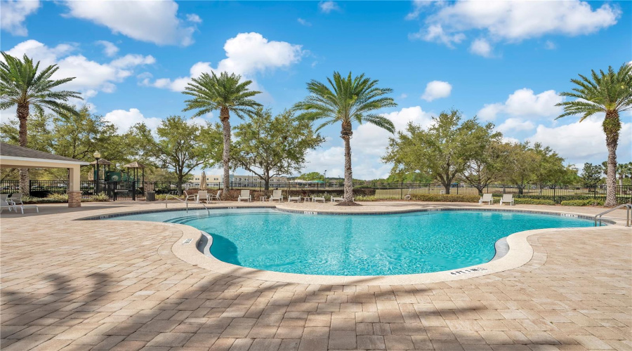 ORLANDO, Florida 32836, 3 Bedrooms Bedrooms, ,2 BathroomsBathrooms,Residential,For Sale,CHATEAUBRIAND,0,MFRO6390509