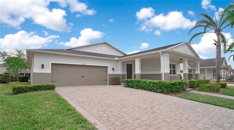 ORLANDO, Florida 32836, 3 Bedrooms Bedrooms, ,2 BathroomsBathrooms,Residential,For Sale,CHATEAUBRIAND,0,MFRO6390509