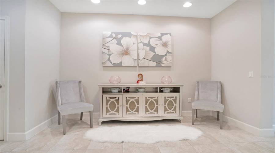 ORLANDO, Florida 32836, 3 Bedrooms Bedrooms, ,2 BathroomsBathrooms,Residential,For Sale,CHATEAUBRIAND,0,MFRO6390509