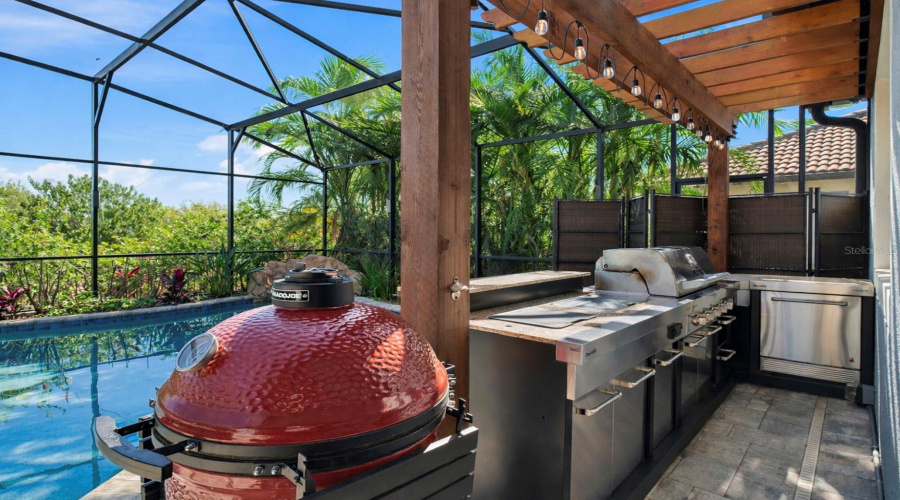 CHAMPIONS GATE, Florida 33896, 4 Bedrooms Bedrooms, ,3 BathroomsBathrooms,Residential,For Sale,DOLPHIN HEAD,0,MFRO6388968