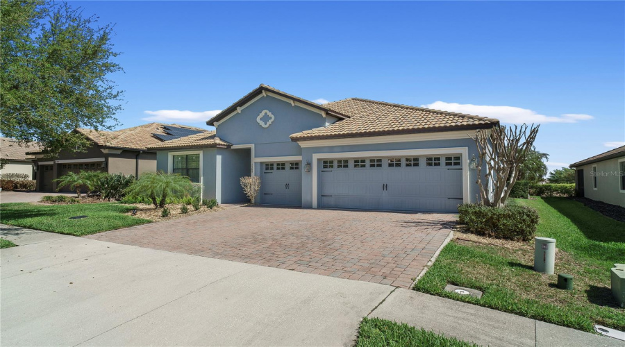 CHAMPIONS GATE, Florida 33896, 4 Bedrooms Bedrooms, ,3 BathroomsBathrooms,Residential,For Sale,DOLPHIN HEAD,0,MFRO6388968