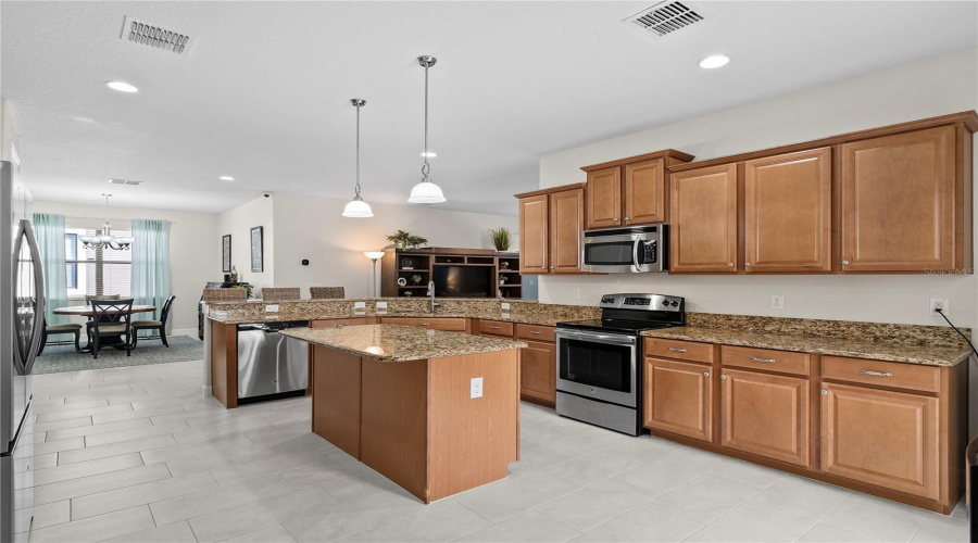 CHAMPIONS GATE, Florida 33896, 4 Bedrooms Bedrooms, ,3 BathroomsBathrooms,Residential,For Sale,DOLPHIN HEAD,0,MFRO6388968