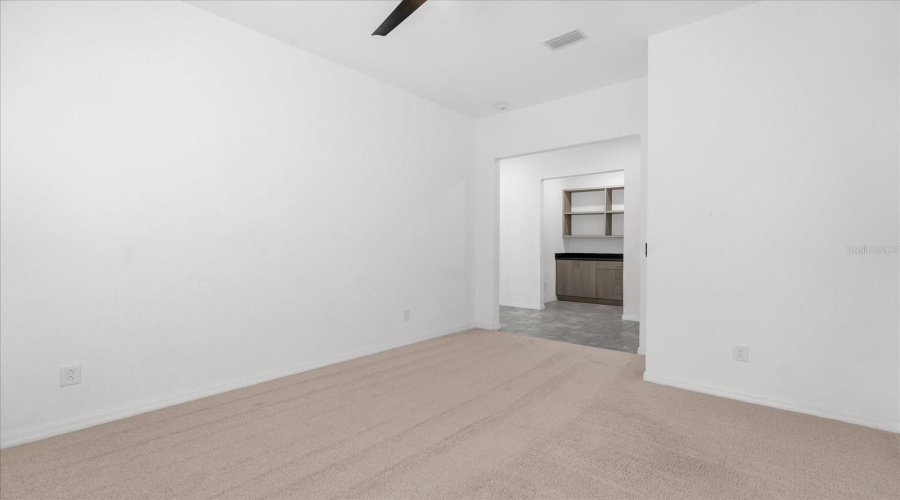 DAVENPORT, Florida 33897, 3 Bedrooms Bedrooms, ,2 BathroomsBathrooms,Residential,For Sale,FELCE,0,MFRO6381172