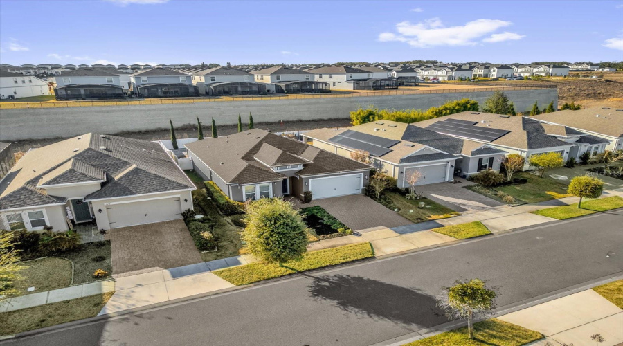 DAVENPORT, Florida 33897, 3 Bedrooms Bedrooms, ,2 BathroomsBathrooms,Residential,For Sale,FELCE,0,MFRO6381172