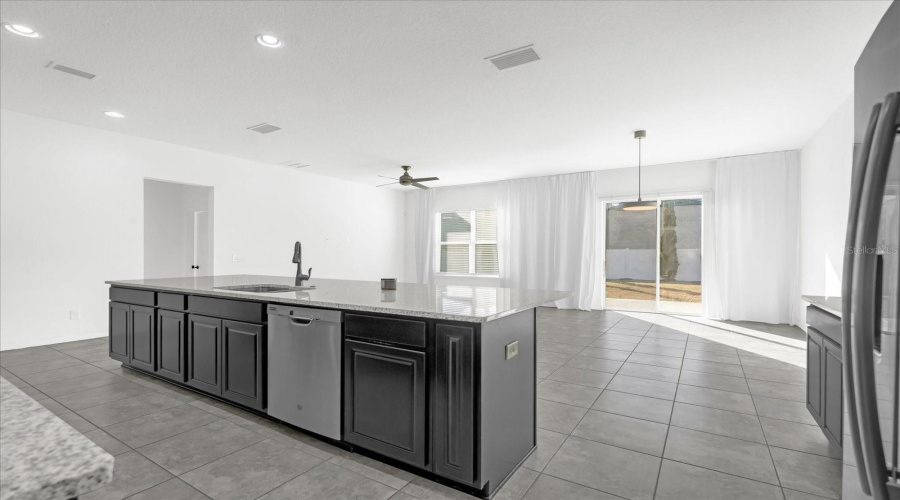 DAVENPORT, Florida 33897, 3 Bedrooms Bedrooms, ,2 BathroomsBathrooms,Residential,For Sale,FELCE,0,MFRO6381172