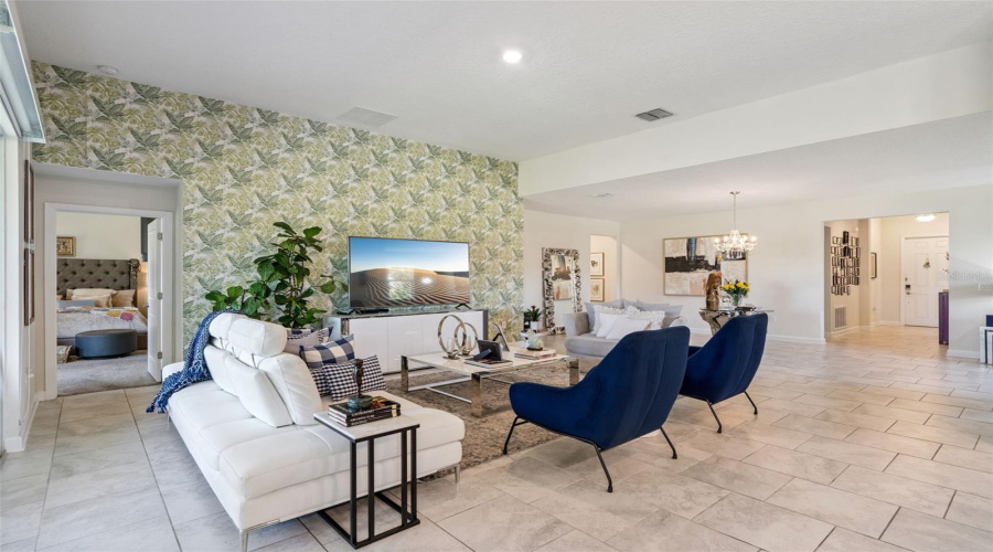 DAVENPORT, Florida 33896, 4 Bedrooms Bedrooms, ,3 BathroomsBathrooms,Residential,For Sale,CROQUET,0,MFRS5146176