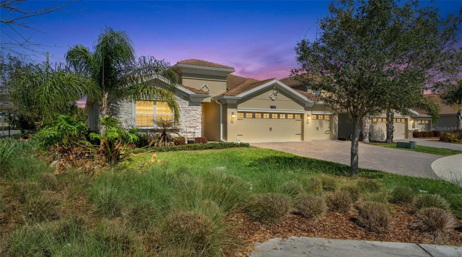 DAVENPORT, Florida 33896, 4 Bedrooms Bedrooms, ,3 BathroomsBathrooms,Residential,For Sale,CROQUET,0,MFRS5146176
