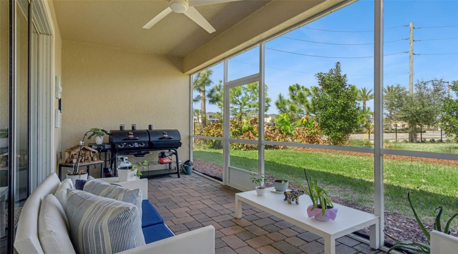 DAVENPORT, Florida 33896, 4 Bedrooms Bedrooms, ,3 BathroomsBathrooms,Residential,For Sale,CROQUET,0,MFRS5146176