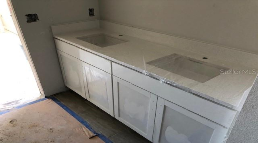 DAVENPORT, Florida 33837, 3 Bedrooms Bedrooms, ,2 BathroomsBathrooms,Residential,For Sale,BUCHANNAN,0,MFRTB8486818