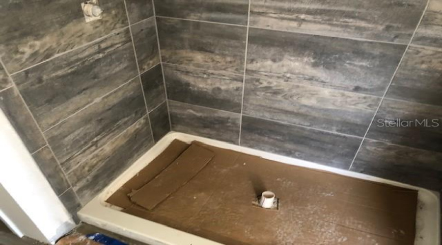 DAVENPORT, Florida 33837, 3 Bedrooms Bedrooms, ,2 BathroomsBathrooms,Residential,For Sale,BUCHANNAN,0,MFRTB8486818