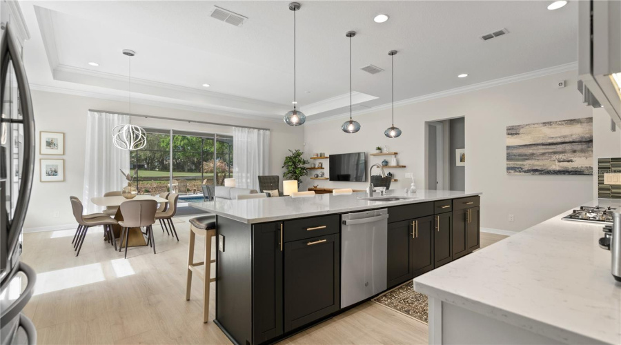 KISSIMMEE, Florida 34747, 3 Bedrooms Bedrooms, ,2 BathroomsBathrooms,Residential,For Sale,FOUR SEASONS,0,MFRO6392299