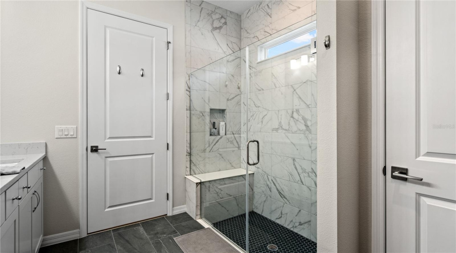 KISSIMMEE, Florida 34747, 3 Bedrooms Bedrooms, ,2 BathroomsBathrooms,Residential,For Sale,FOUR SEASONS,0,MFRO6392299