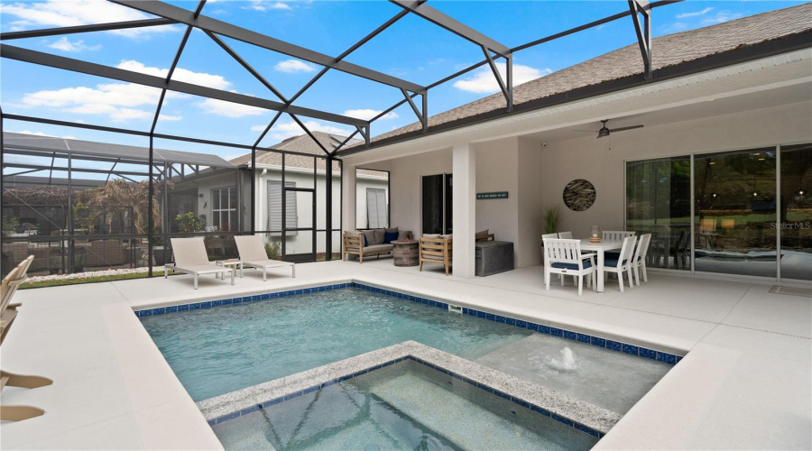 KISSIMMEE, Florida 34747, 3 Bedrooms Bedrooms, ,2 BathroomsBathrooms,Residential,For Sale,FOUR SEASONS,0,MFRO6392299