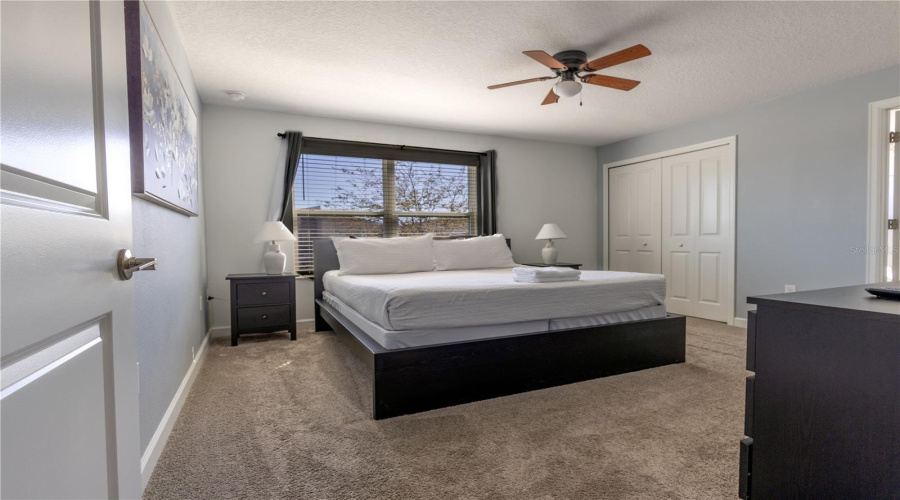 DAVENPORT, Florida 33896, 4 Bedrooms Bedrooms, ,3 BathroomsBathrooms,Residential,For Sale,PEBBLE BEACH,0,MFRO6387842