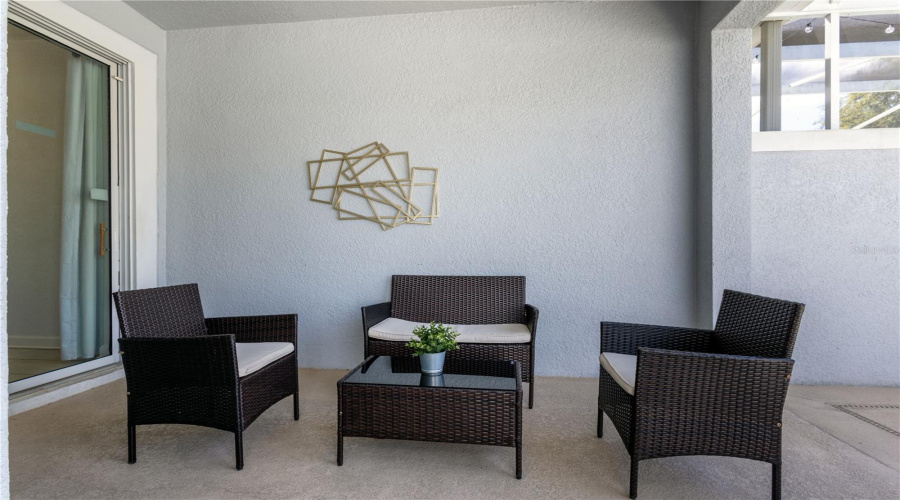 DAVENPORT, Florida 33896, 4 Bedrooms Bedrooms, ,3 BathroomsBathrooms,Residential,For Sale,PEBBLE BEACH,0,MFRO6387842