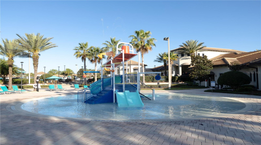 DAVENPORT, Florida 33896, 4 Bedrooms Bedrooms, ,3 BathroomsBathrooms,Residential,For Sale,PEBBLE BEACH,0,MFRO6387842