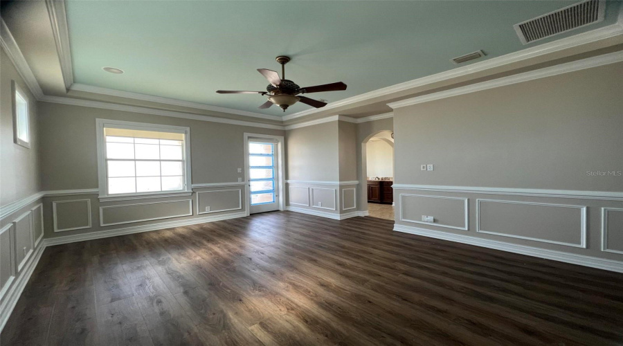 REUNION, Florida 34747, 4 Bedrooms Bedrooms, ,3 BathroomsBathrooms,Residential,For Sale,CASTLE PINES CT,0,MFRO6392252