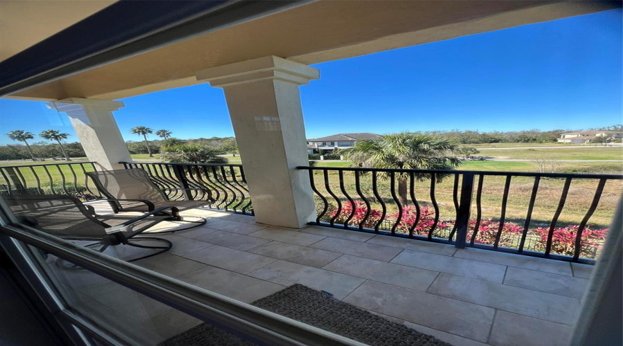 REUNION, Florida 34747, 4 Bedrooms Bedrooms, ,3 BathroomsBathrooms,Residential,For Sale,CASTLE PINES CT,0,MFRO6392252