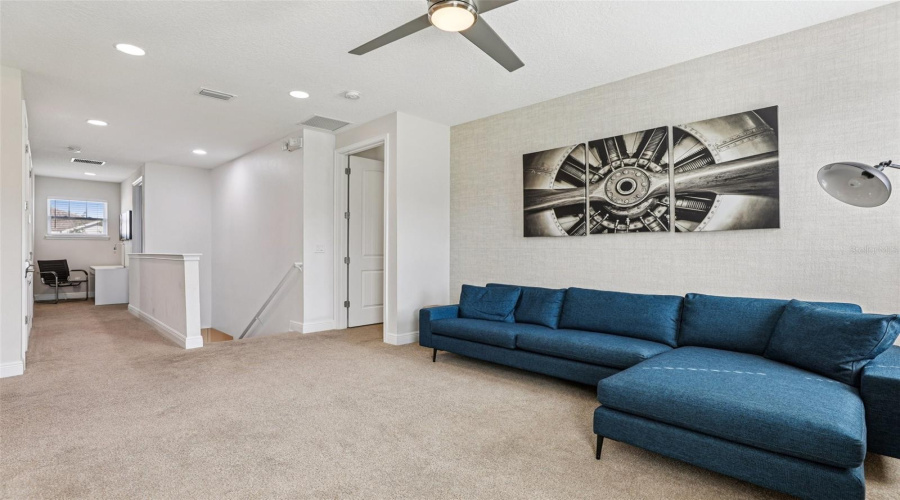 KISSIMMEE, Florida 34747, 5 Bedrooms Bedrooms, ,5 BathroomsBathrooms,Residential,For Sale,MARKER,0,MFRO6322229