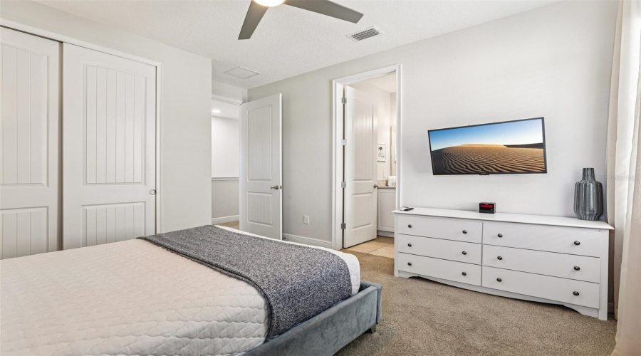 KISSIMMEE, Florida 34747, 5 Bedrooms Bedrooms, ,5 BathroomsBathrooms,Residential,For Sale,MARKER,0,MFRO6322229