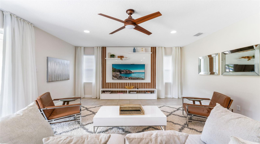 KISSIMMEE, Florida 34747, 5 Bedrooms Bedrooms, ,5 BathroomsBathrooms,Residential,For Sale,MARKER,0,MFRO6322229