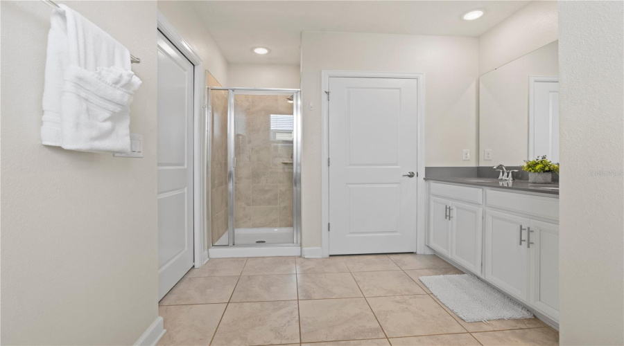 DAVENPORT, Florida 33896, 2 Bedrooms Bedrooms, ,2 BathroomsBathrooms,Residential,For Sale,OCEAN COURSE,0,MFRO6390911