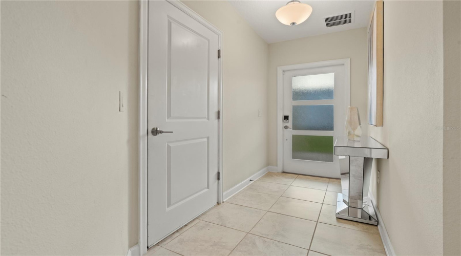 DAVENPORT, Florida 33896, 2 Bedrooms Bedrooms, ,2 BathroomsBathrooms,Residential,For Sale,OCEAN COURSE,0,MFRO6390911