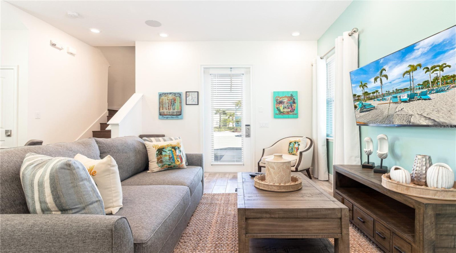 KISSIMMEE, Florida 34747, 2 Bedrooms Bedrooms, ,2 BathroomsBathrooms,Residential,For Sale,KNEE DEEP,0,MFRO6383023