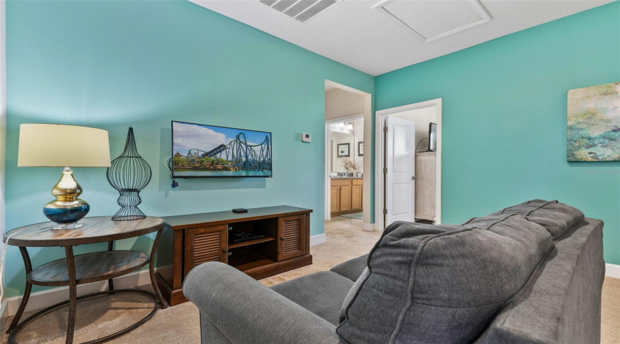 DAVENPORT, Florida 33896, 3 Bedrooms Bedrooms, ,2 BathroomsBathrooms,Residential,For Sale,CAPTIVA,0,MFRO6392429