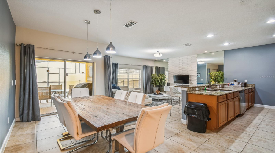 KISSIMMEE, Florida 34747, 4 Bedrooms Bedrooms, ,3 BathroomsBathrooms,Residential,For Sale,CANDY PALM,0,MFRO6391123