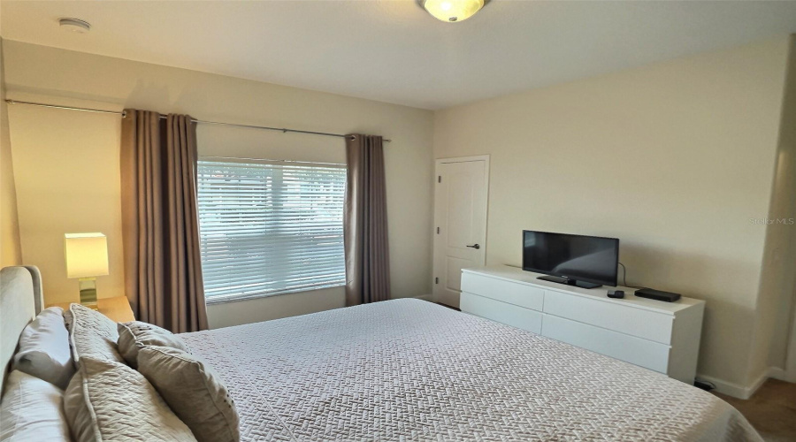 KISSIMMEE, Florida 34747, 4 Bedrooms Bedrooms, ,3 BathroomsBathrooms,Residential,For Sale,CANDY PALM,0,MFRO6391123