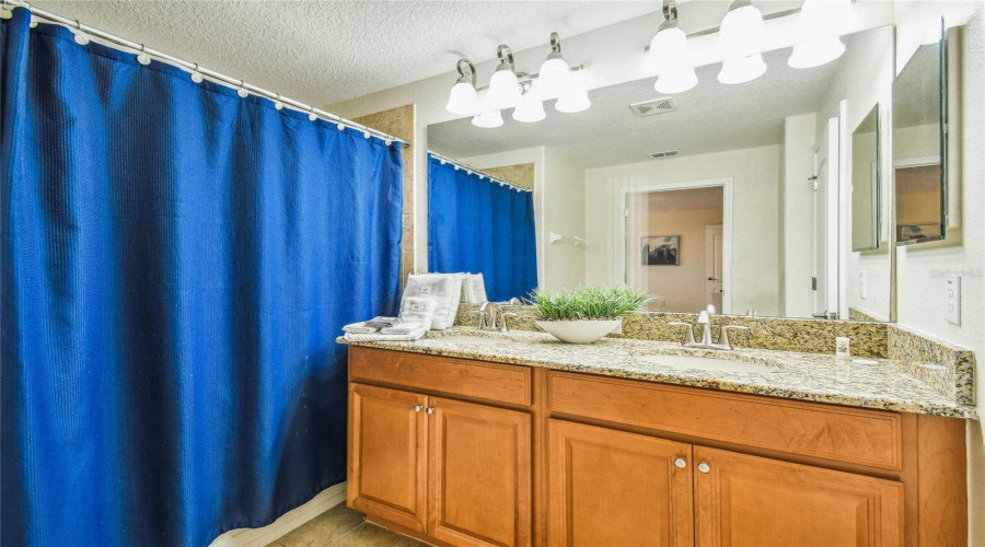 KISSIMMEE, Florida 34747, 4 Bedrooms Bedrooms, ,3 BathroomsBathrooms,Residential,For Sale,CANDY PALM,0,MFRO6391123