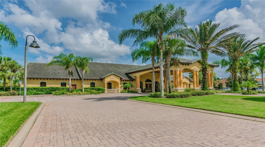 KISSIMMEE, Florida 34747, 4 Bedrooms Bedrooms, ,3 BathroomsBathrooms,Residential,For Sale,CANDY PALM,0,MFRO6391123