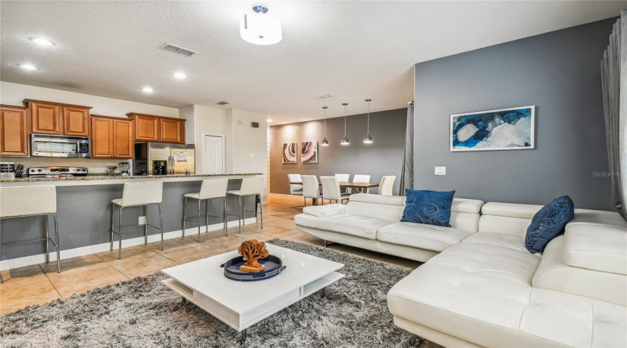 KISSIMMEE, Florida 34747, 4 Bedrooms Bedrooms, ,3 BathroomsBathrooms,Residential,For Sale,CANDY PALM,0,MFRO6391123