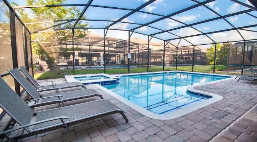 DAVENPORT, Florida 33896, 9 Bedrooms Bedrooms, ,5 BathroomsBathrooms,Residential,For Sale,SHADOW MOUNTAIN,0,MFRO6385091