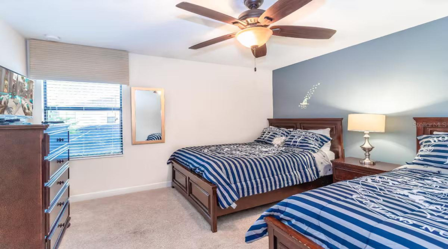 DAVENPORT, Florida 33896, 9 Bedrooms Bedrooms, ,5 BathroomsBathrooms,Residential,For Sale,SHADOW MOUNTAIN,0,MFRO6385091