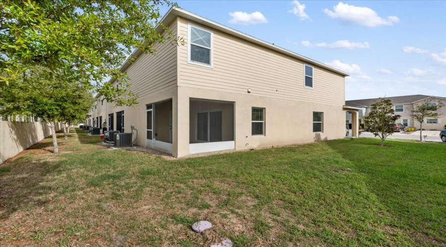 KISSIMMEE, Florida 34746, 3 Bedrooms Bedrooms, ,2 BathroomsBathrooms,Residential,For Sale,CORAL CASTLE,0,MFRO6390476