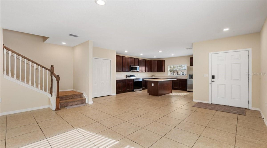 KISSIMMEE, Florida 34746, 3 Bedrooms Bedrooms, ,2 BathroomsBathrooms,Residential,For Sale,CORAL CASTLE,0,MFRO6390476