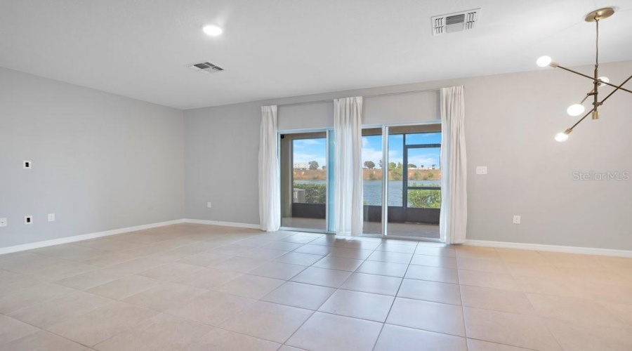 DAVENPORT, Florida 33896, 3 Bedrooms Bedrooms, ,2 BathroomsBathrooms,Residential,For Sale,ARBOR LAKES,0,MFRO6391590