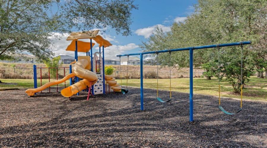 DAVENPORT, Florida 33897, 2 Bedrooms Bedrooms, ,2 BathroomsBathrooms,Residential,For Sale,NEW PROVIDENCE PROMENADE,0,MFRA4687192