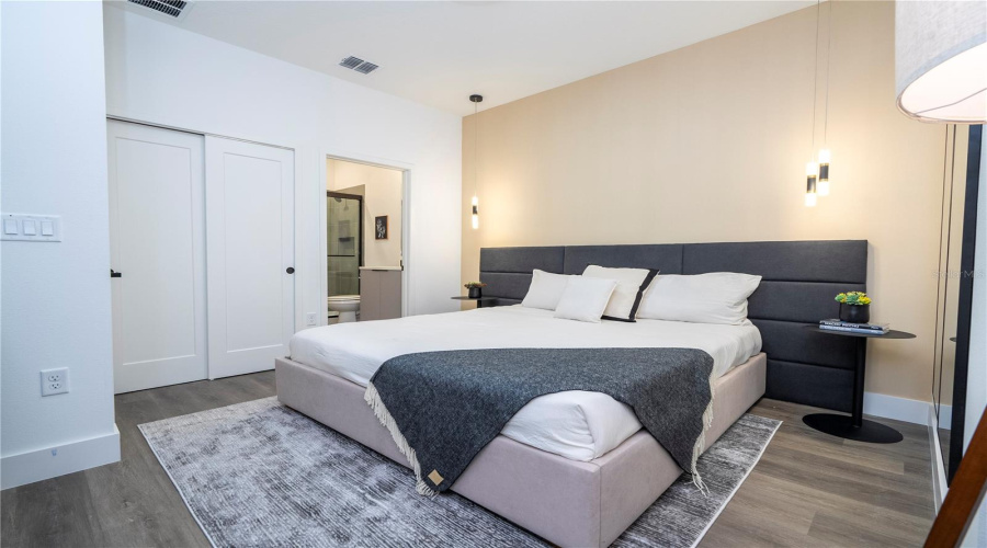 KISSIMMEE, Florida 34747, 5 Bedrooms Bedrooms, ,4 BathroomsBathrooms,Residential,For Sale,SANTORINI,0,MFRO6392039