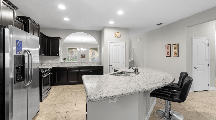 DAVENPORT, Florida 33837, 5 Bedrooms Bedrooms, ,4 BathroomsBathrooms,Residential,For Sale,WILDWOOD,0,MFRO6302043